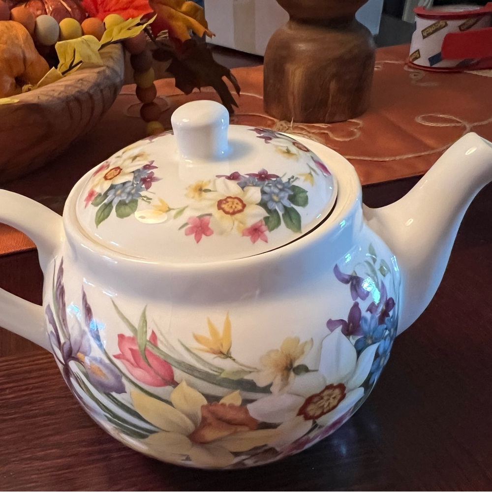 Teapot